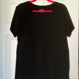 Eddie Bauer Black Short Sleeve V-Neck Tee